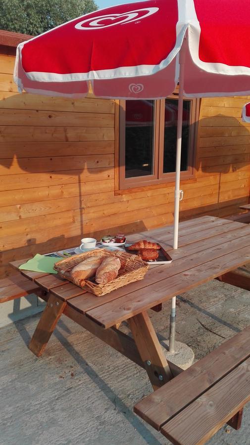 Camping Loisirs Des Groux Mousseaux-sur-Seine Εξωτερικό φωτογραφία