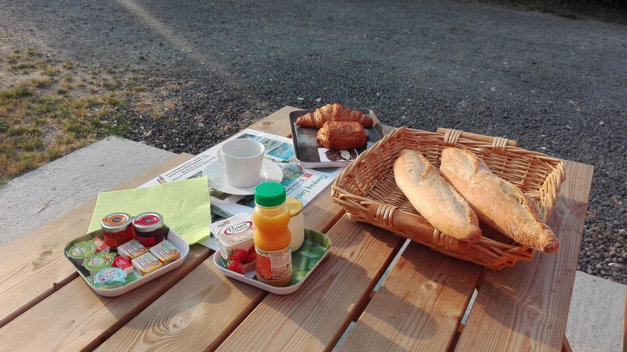 Camping Loisirs Des Groux Mousseaux-sur-Seine Εξωτερικό φωτογραφία