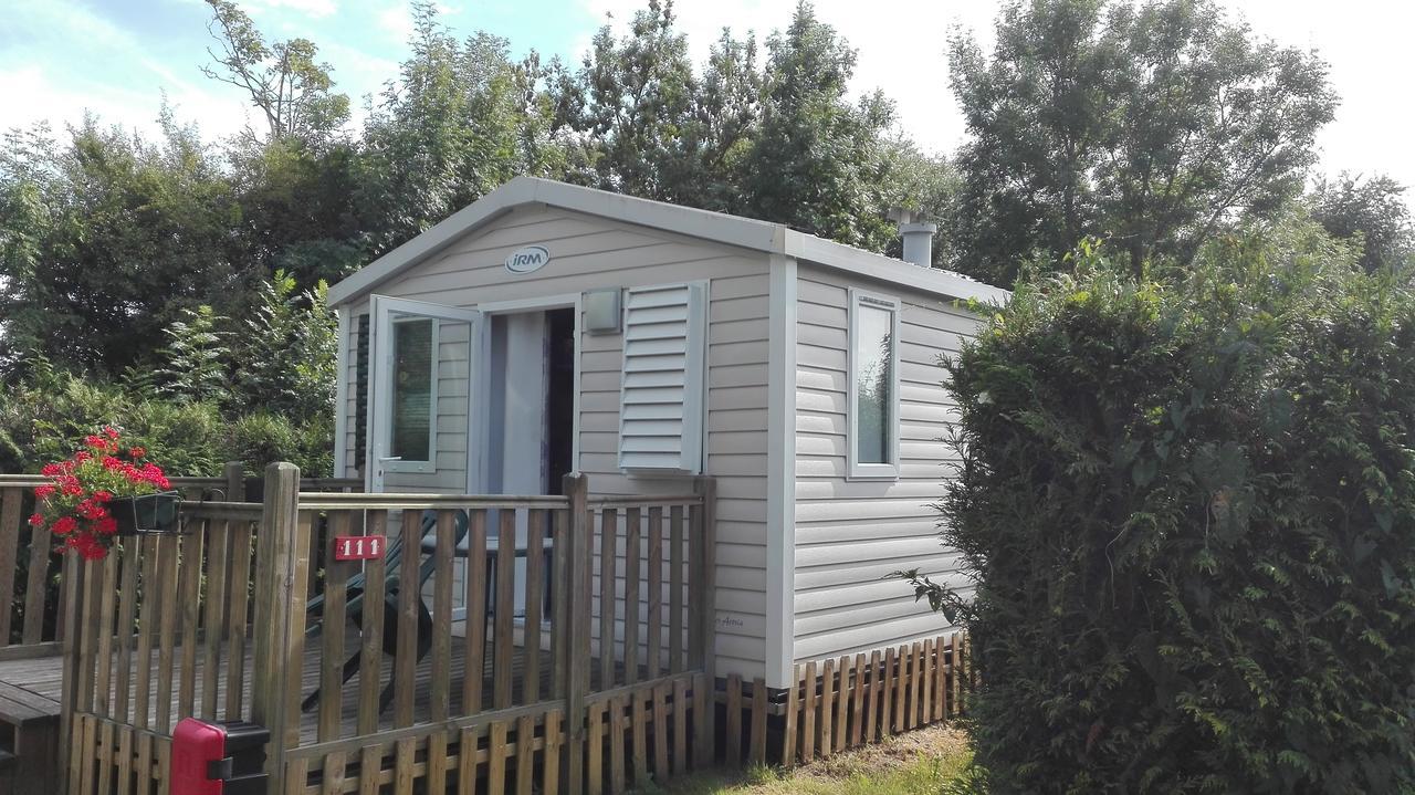 Camping Loisirs Des Groux Mousseaux-sur-Seine Εξωτερικό φωτογραφία